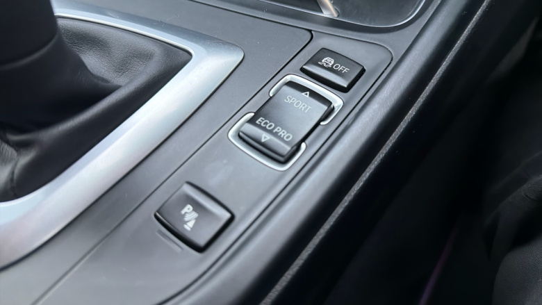 BMW 3 Series 320d xDrive M Sport Shadow Edition 4dr Step Auto Diesel Saloon